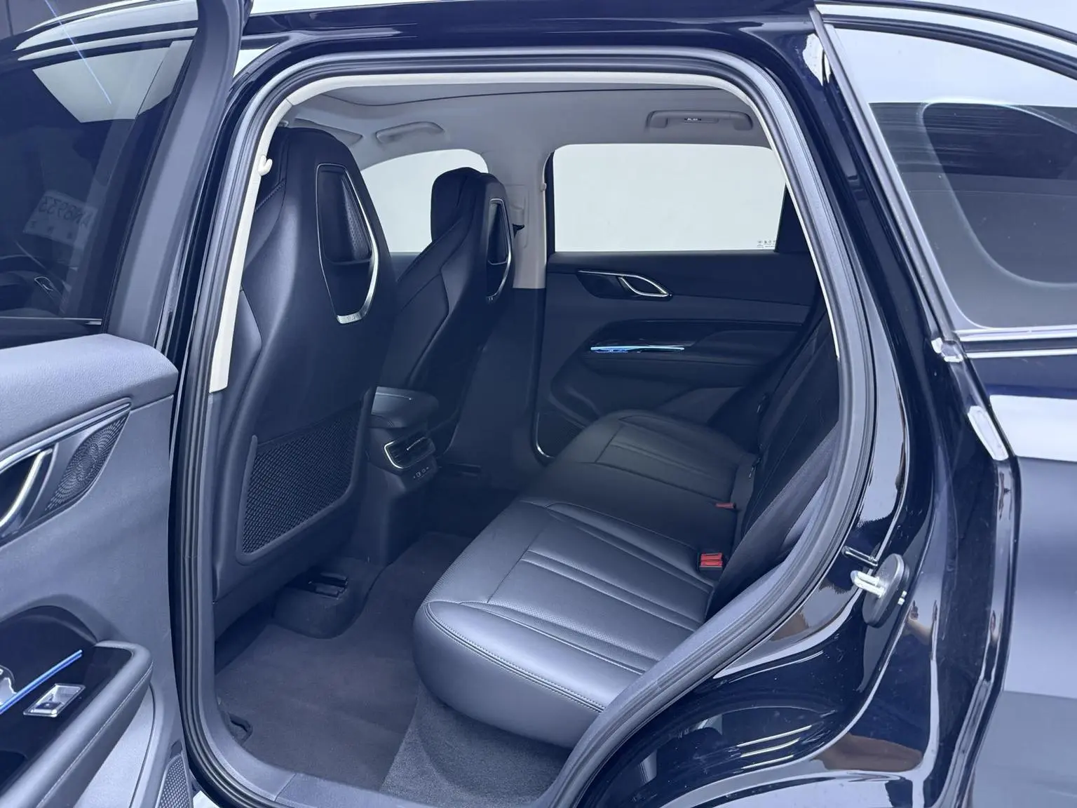 Hongqi HS3 2023 1.5T