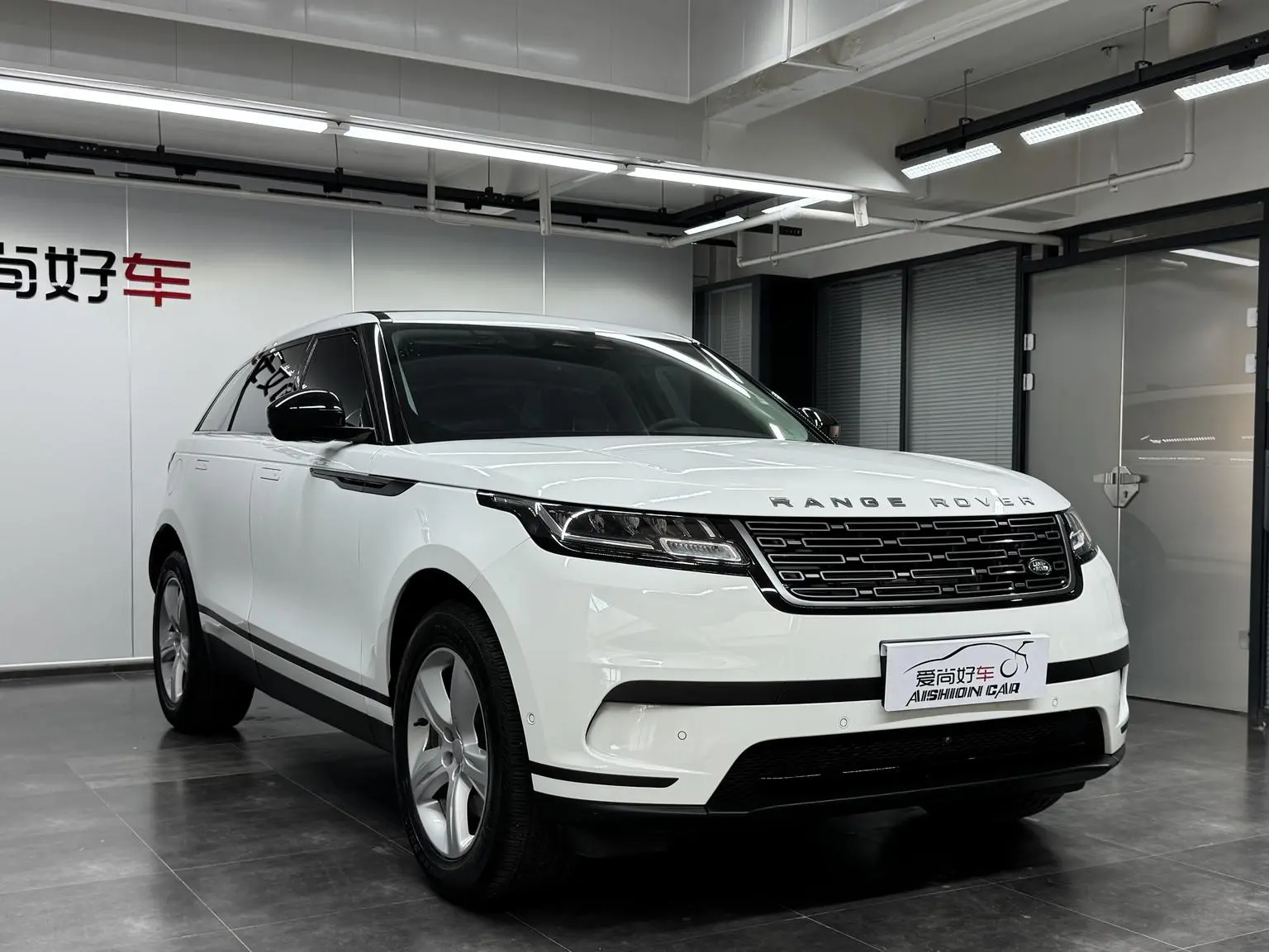 Land Rover Range Rover Star 2024 S