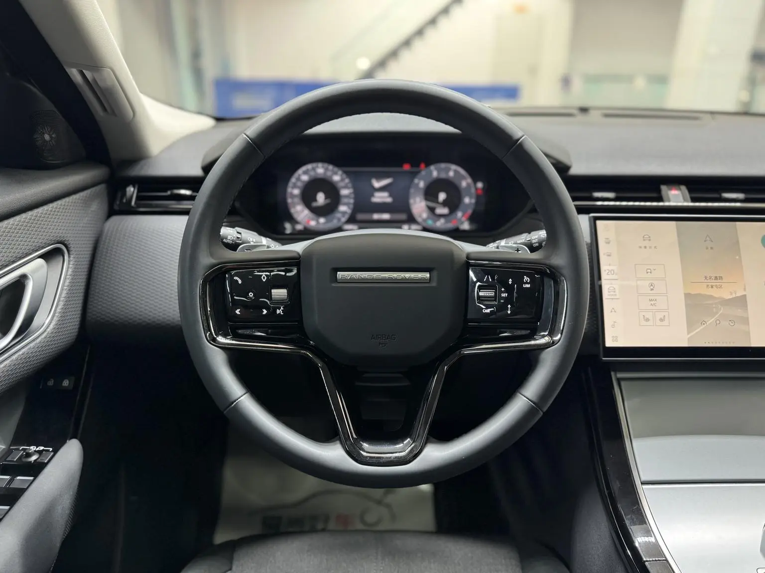 Land Rover Range Rover Star 2024 S