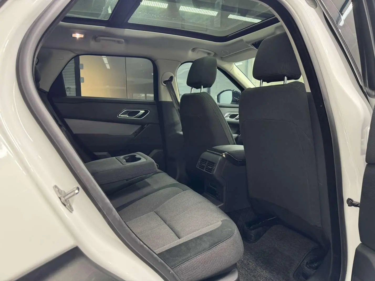 Land Rover Range Rover Star 2024 S