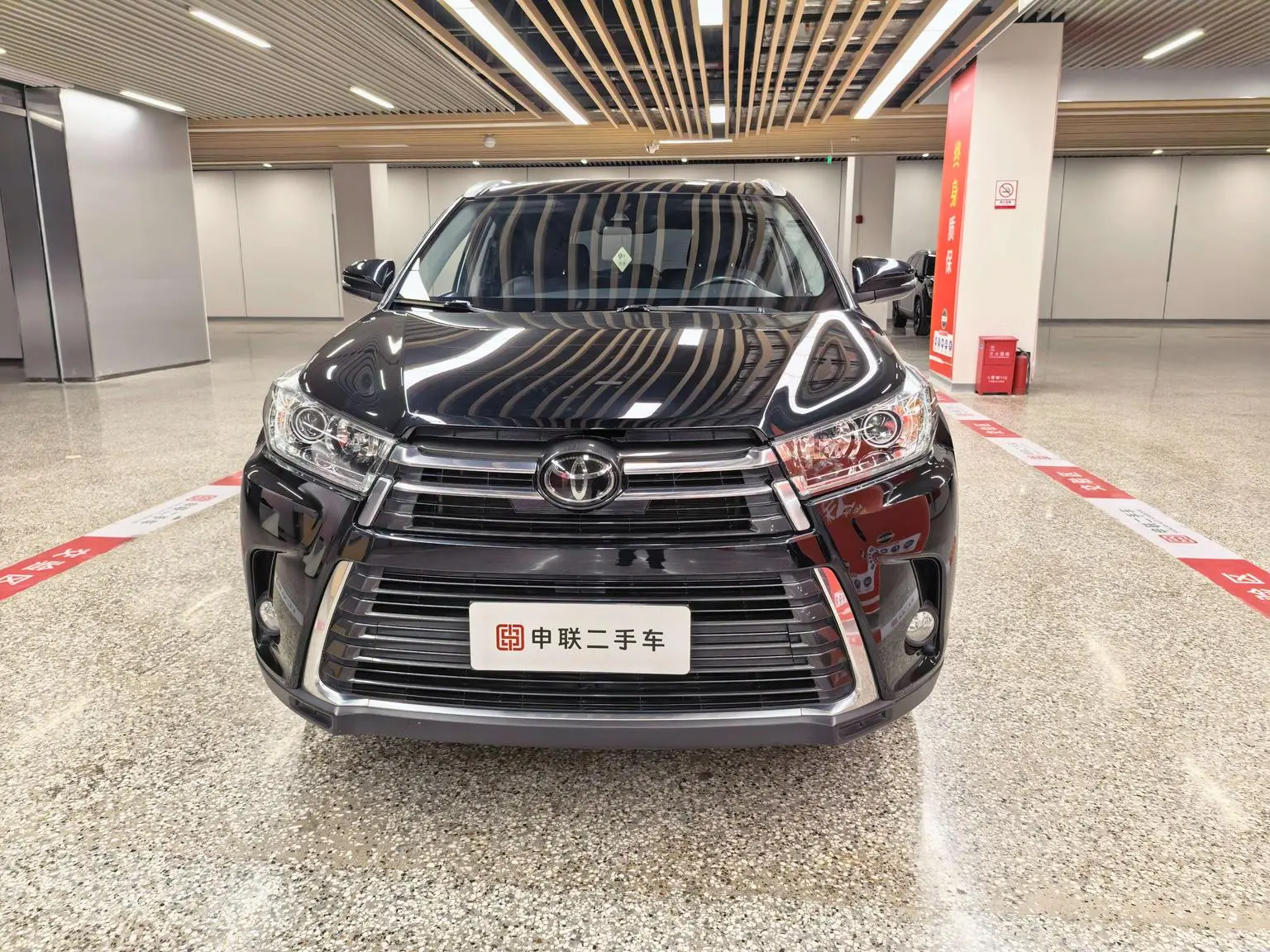 Toyota Highlander 2018 2.0T 4WD Premium 7 seat China VI