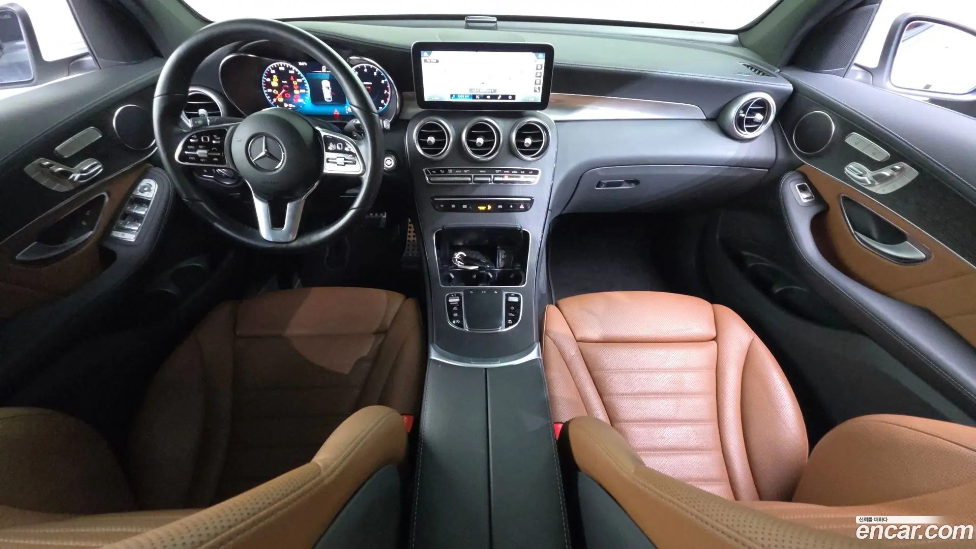 Mercedes-Benz GLC-Class GCL300 4MATIC Coupe