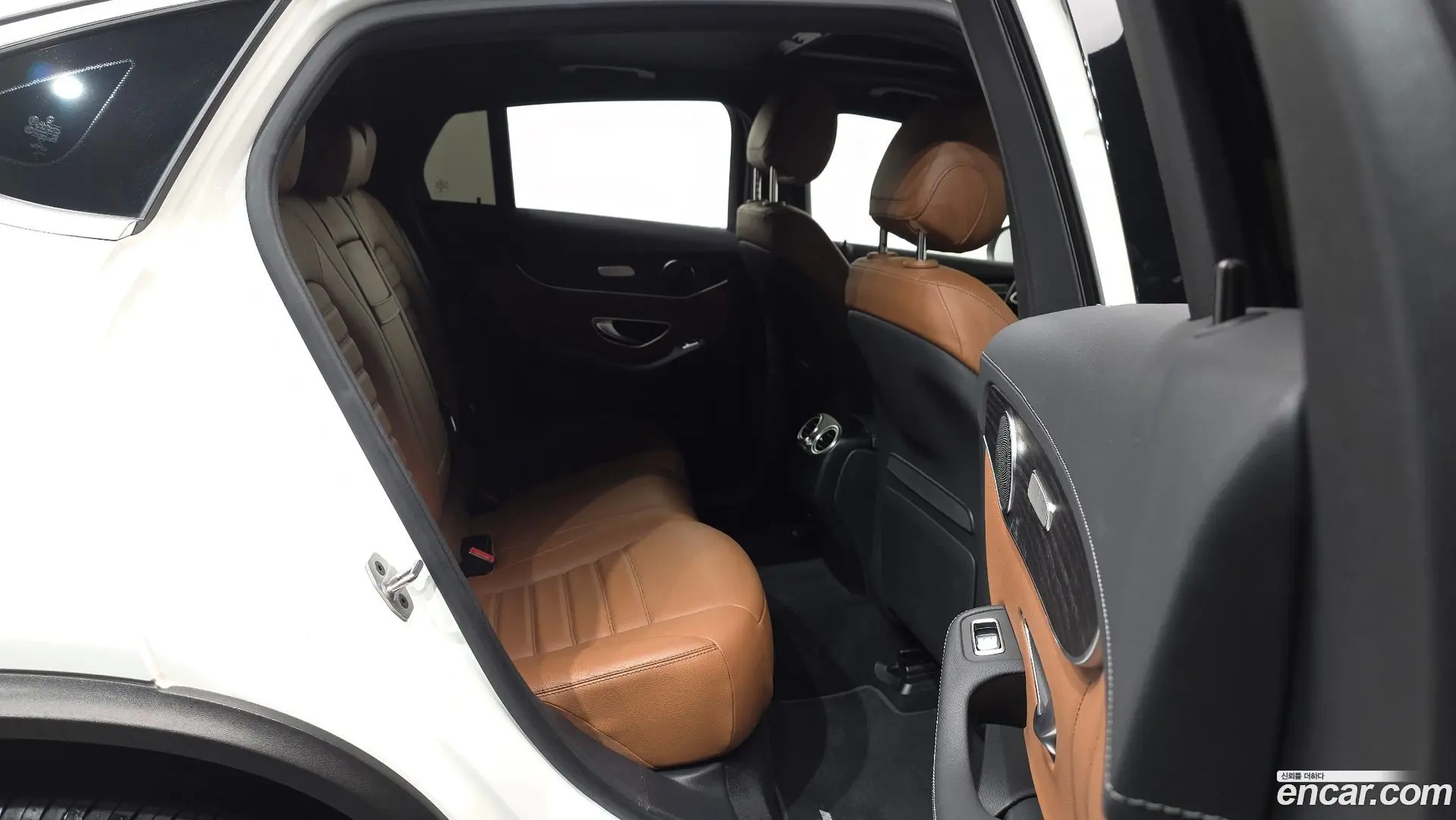 Mercedes-Benz GLC-Class GCL300 4MATIC Coupe
