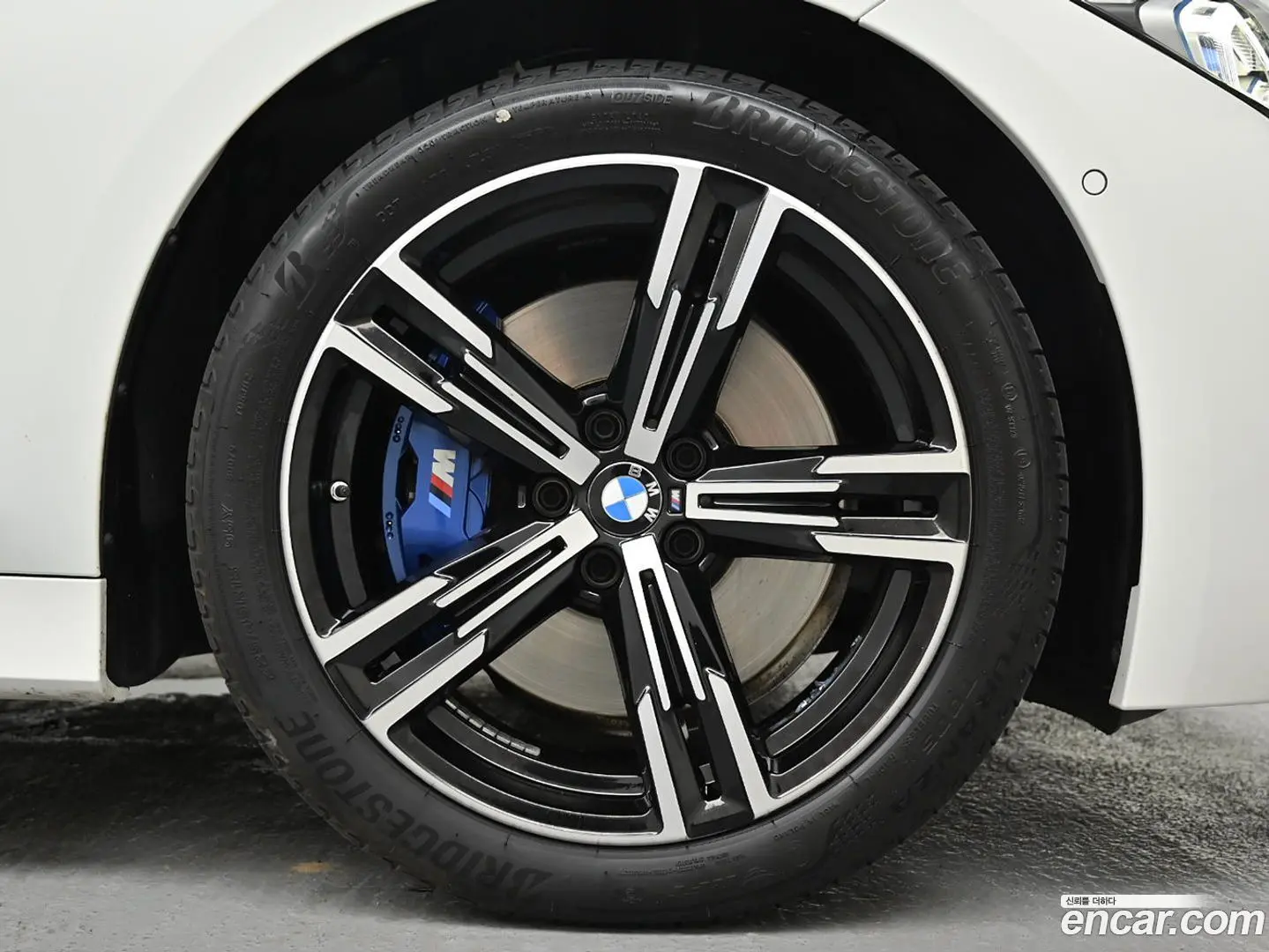 BMW 3-Series 320i M Sport 2023
