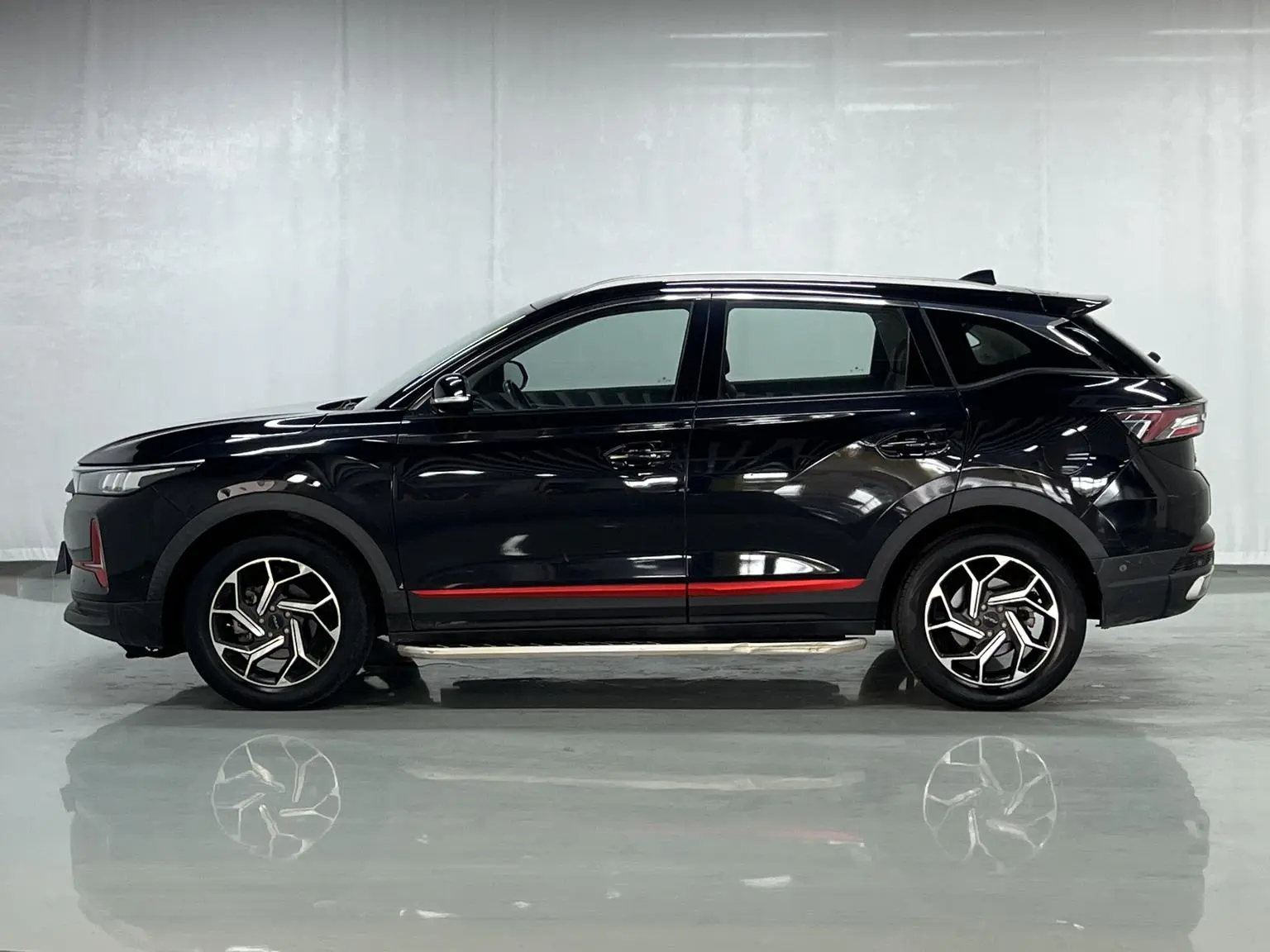 Dongfeng Aeolus AX7 2021 PRO 1.6T Auto Smart