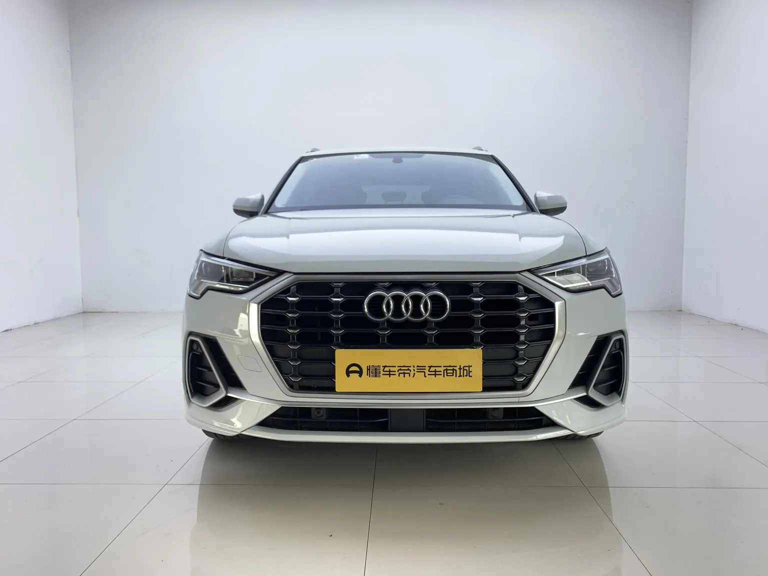 Audi Q3 2019 35 TFSI Progressive Dynamic