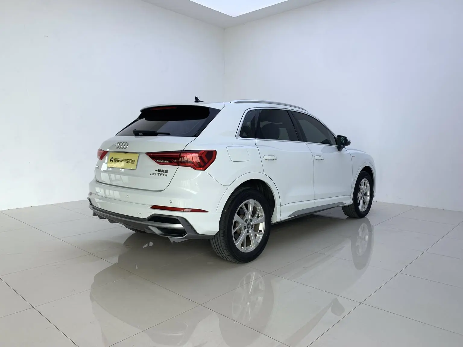 Audi Q3 2019 35 TFSI Progressive Dynamic