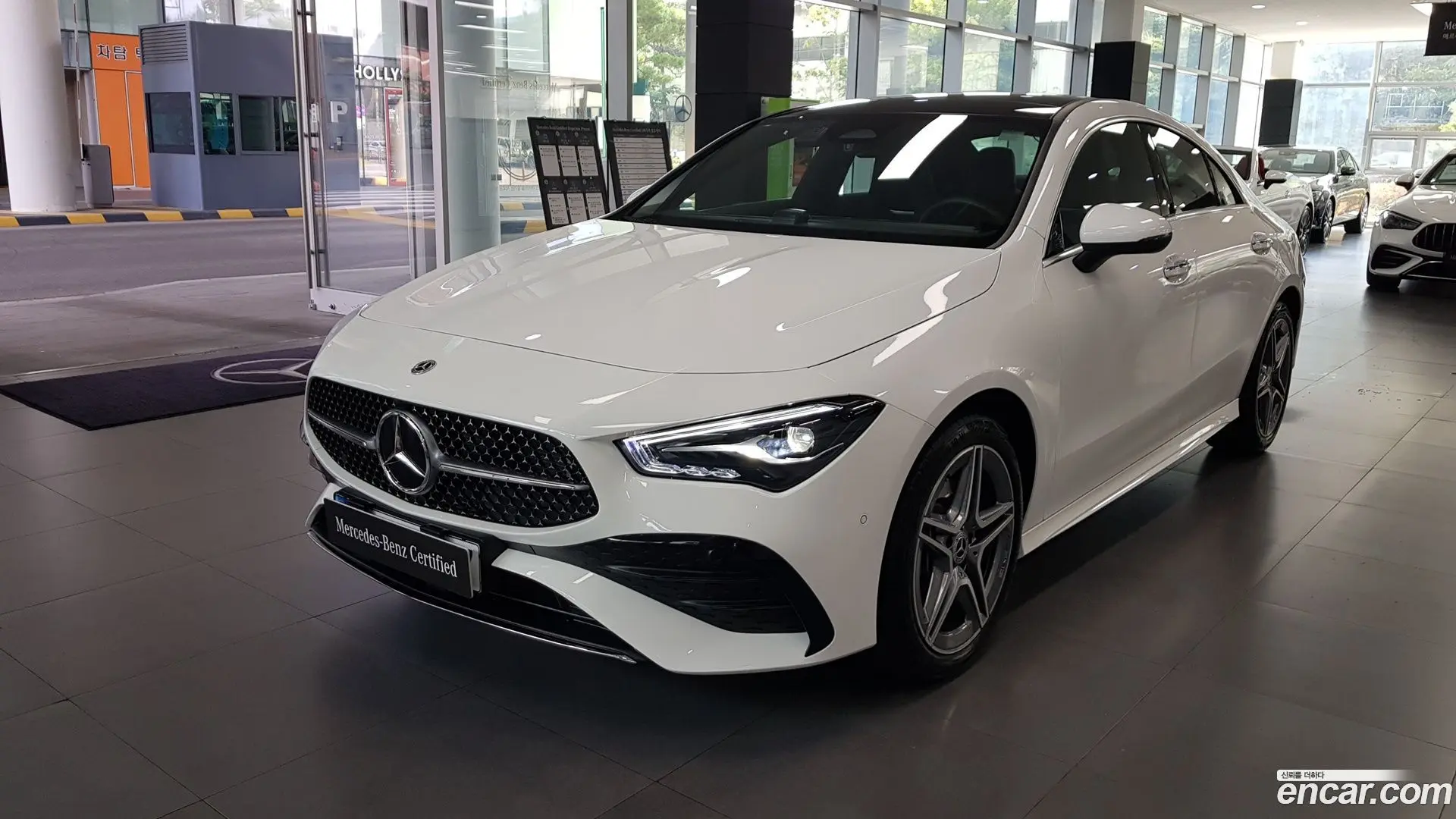 Mercedes-Benz CLA-Class CLA250 4MATIC 2023
