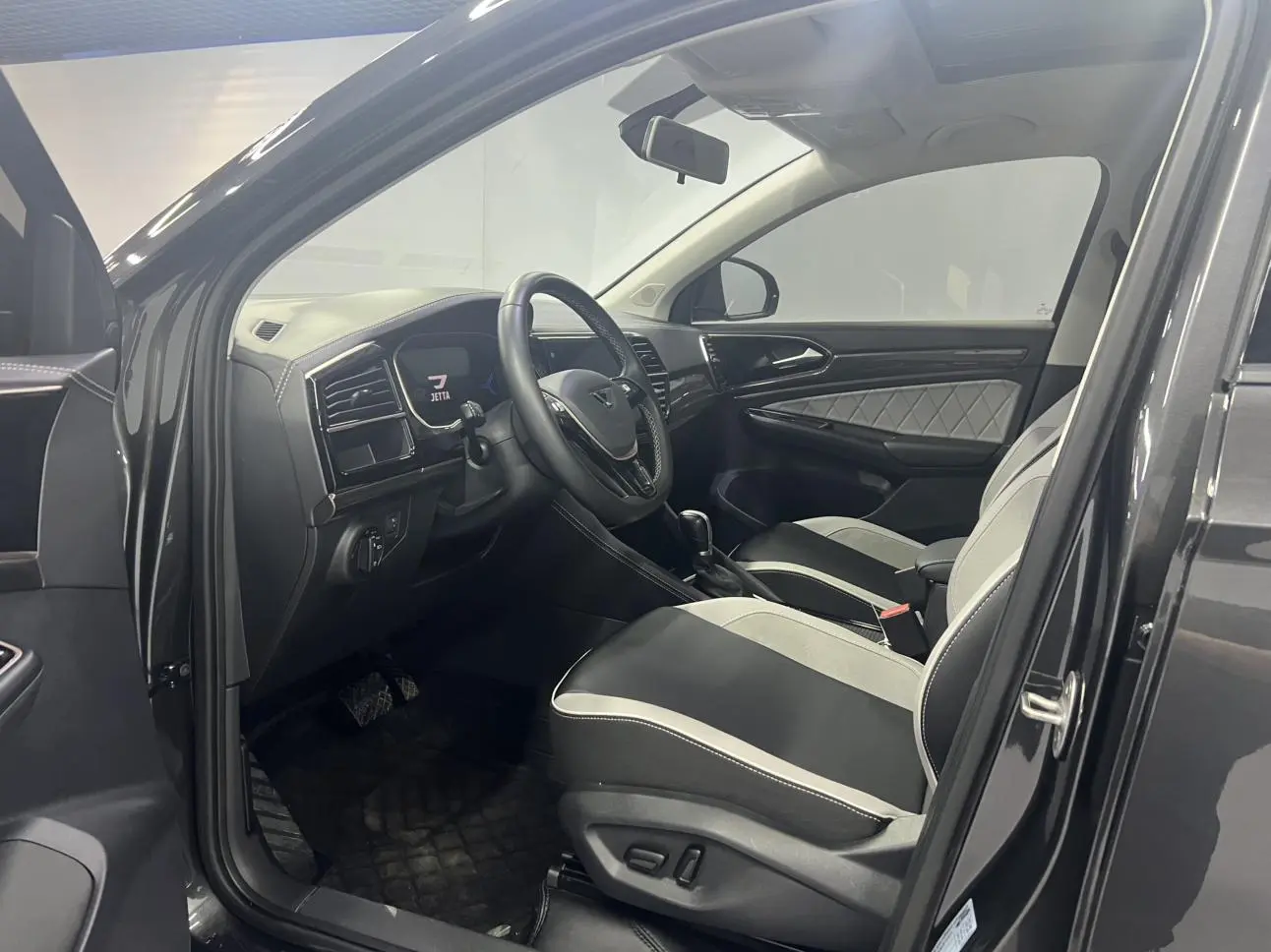 Jetta VS7 2023 280TSI Auto Glory