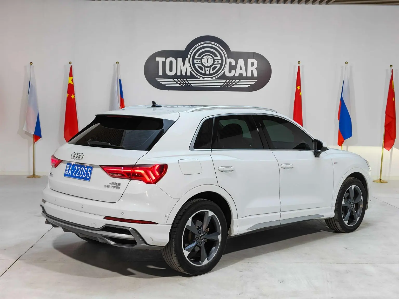 Audi Q3 2022 35 TFSI Dynamic Fashion