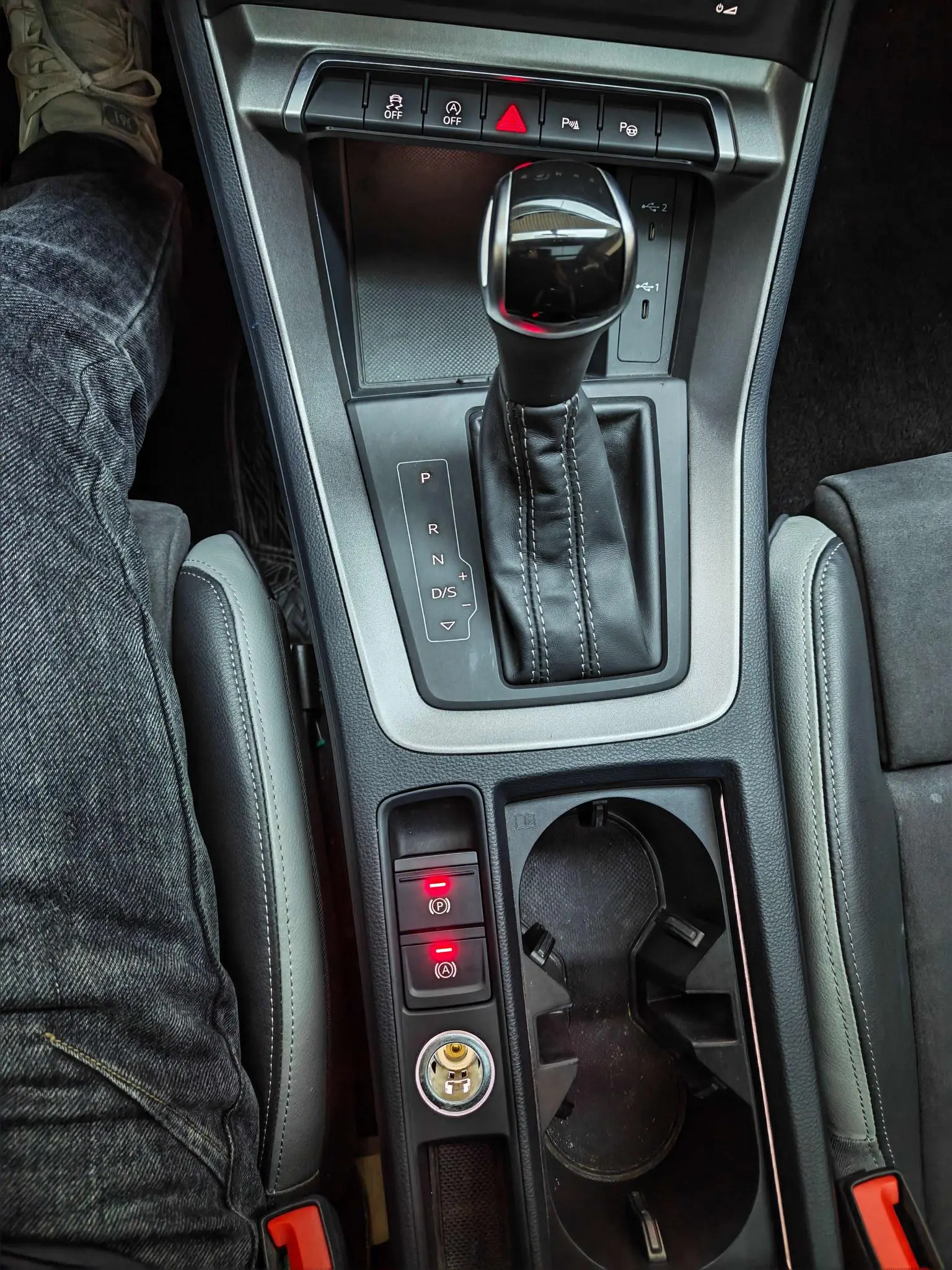 Audi Q3 2022 35 TFSI Dynamic Fashion
