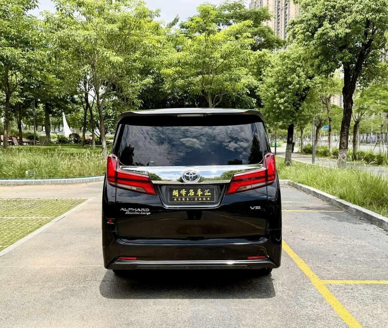 Toyota 2018 Facelift 3.5L Premium