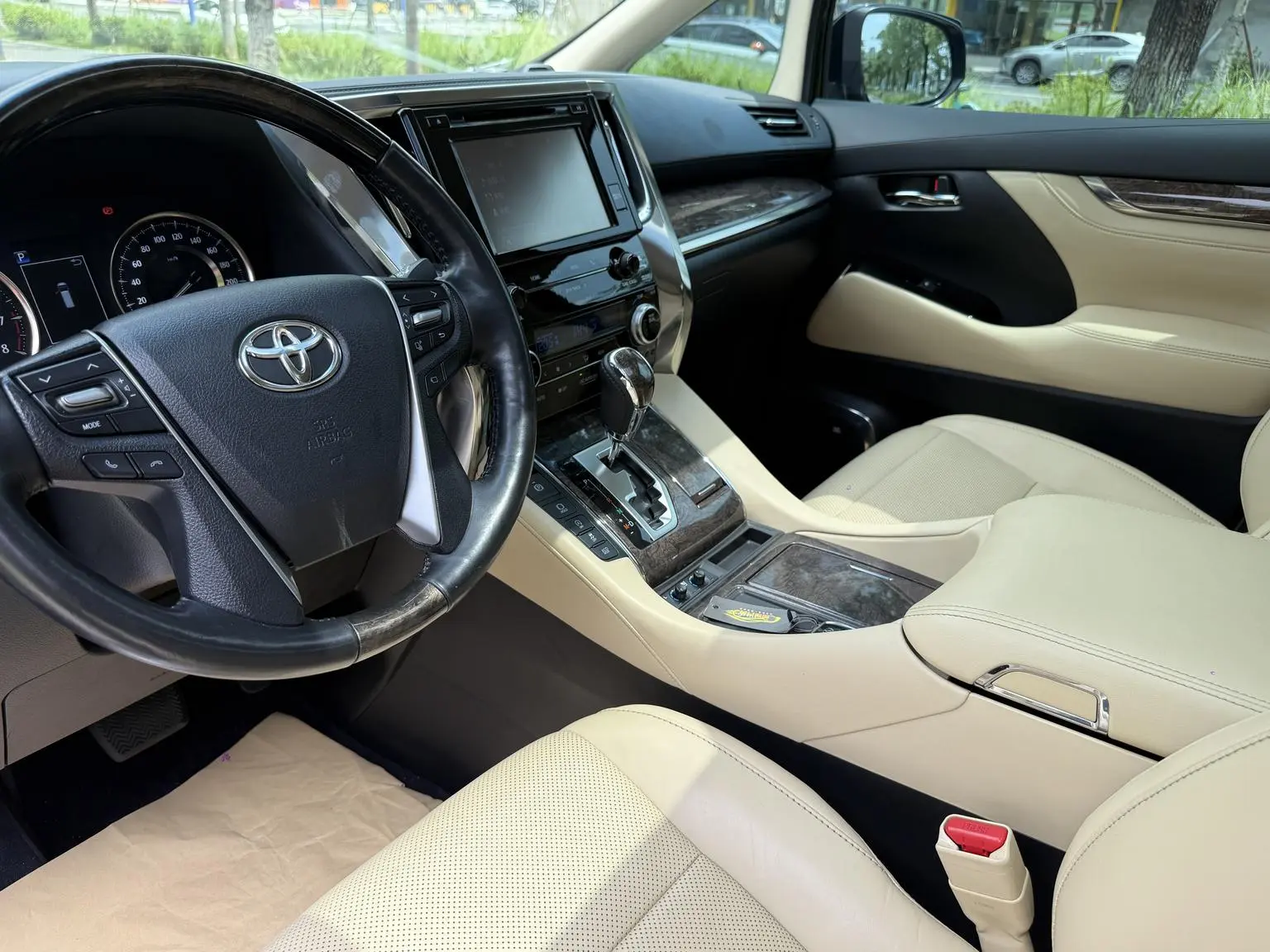Toyota 2018 Facelift 3.5L Premium