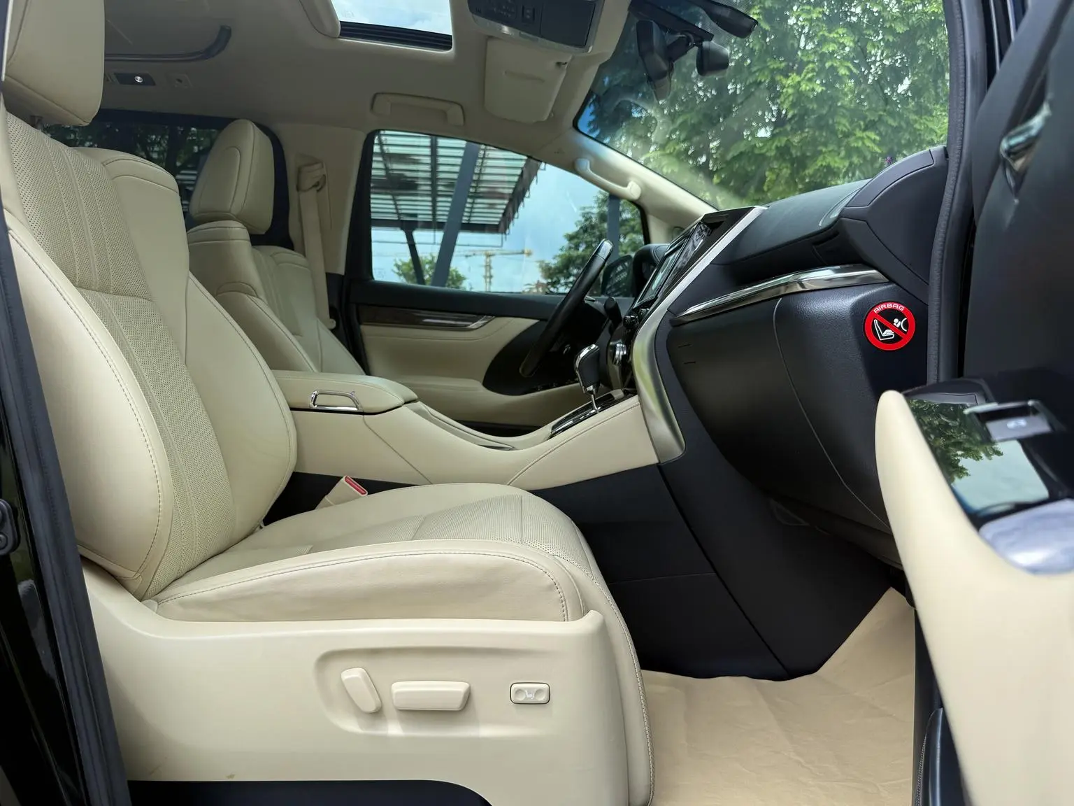 Toyota 2018 Facelift 3.5L Premium
