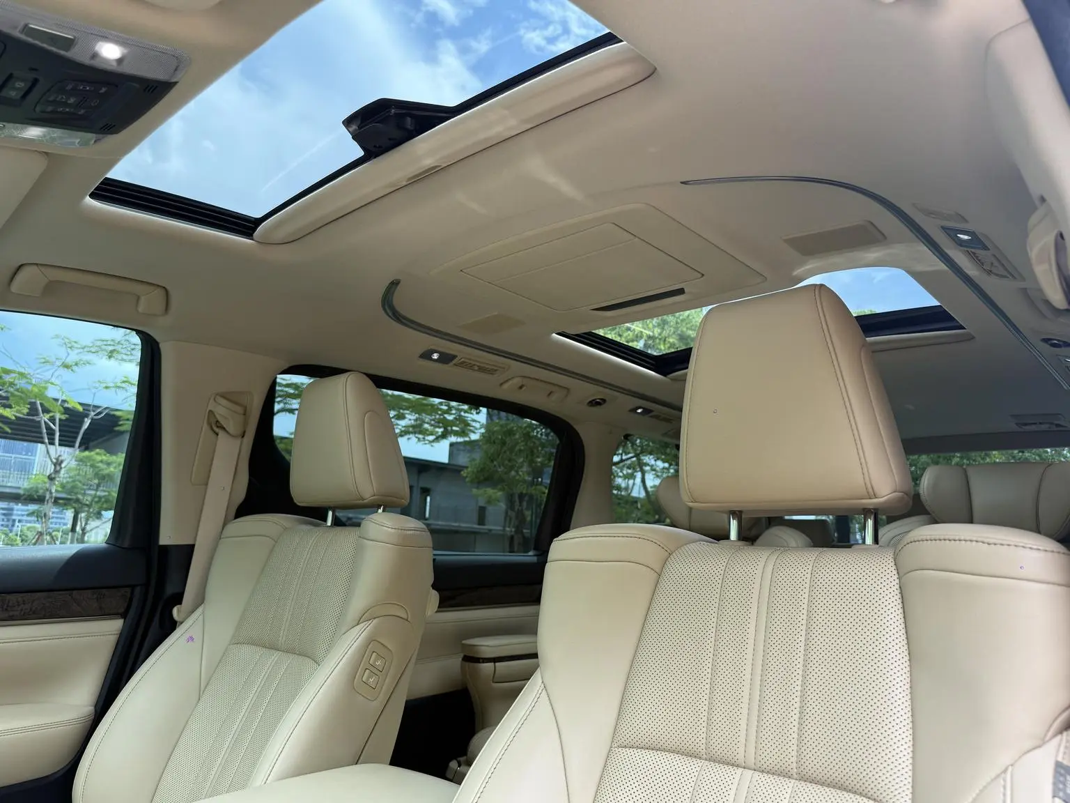 Toyota 2018 Facelift 3.5L Premium