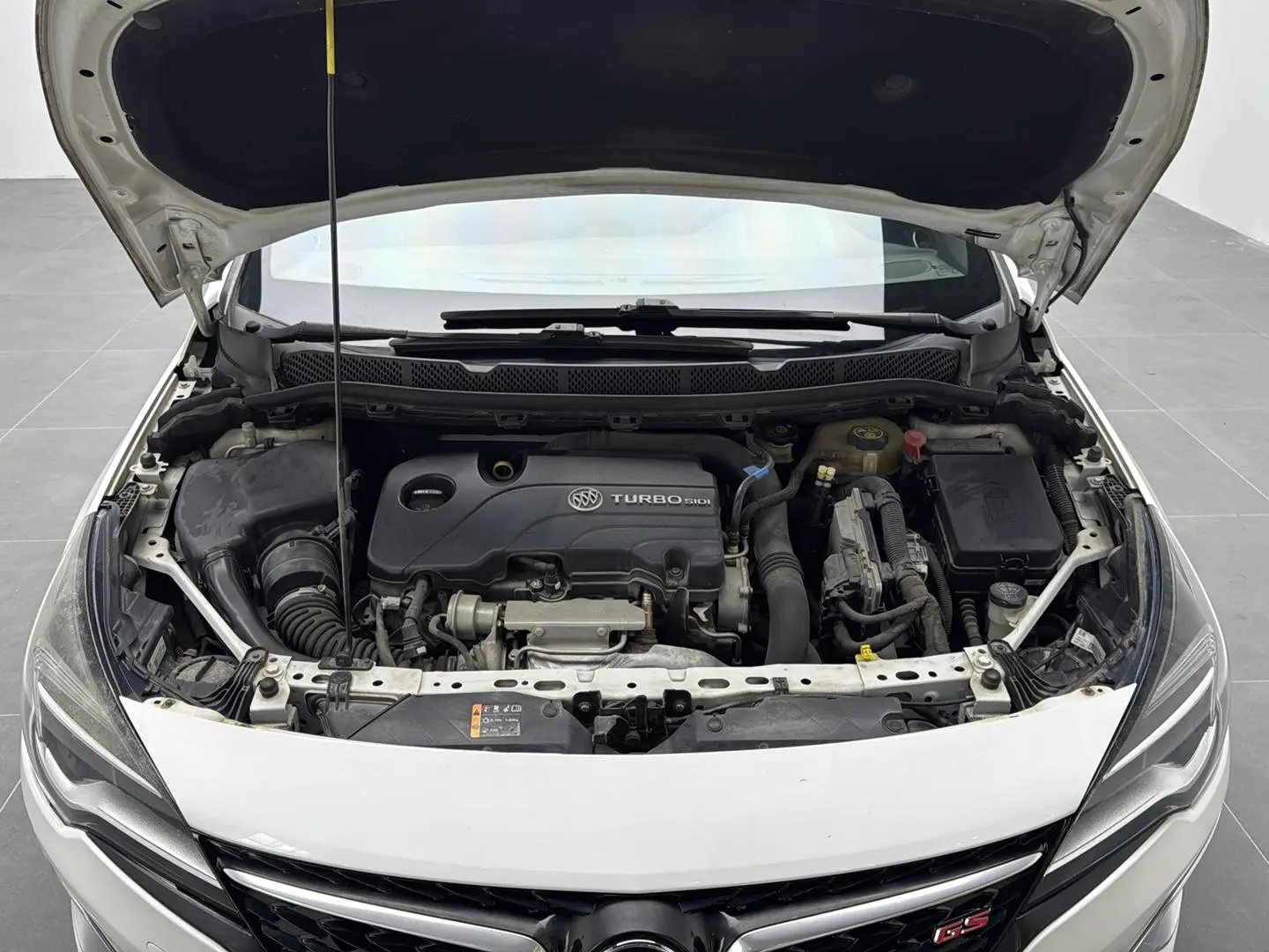 Buick Verano 2018 Hatchback GS 20T DCT Progressive