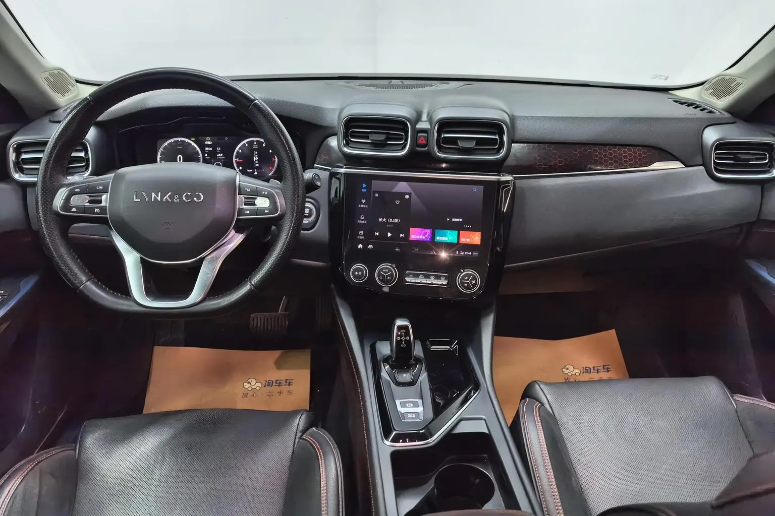 Lynk & Co 02 2019 High Performance 2.0T Auto 2WD Dynamic Pro China VI