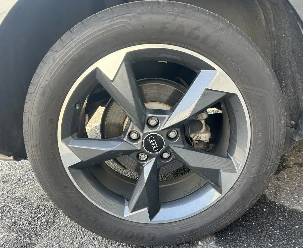 Audi Q3 2021 35 TFSI Dynamic Fashion