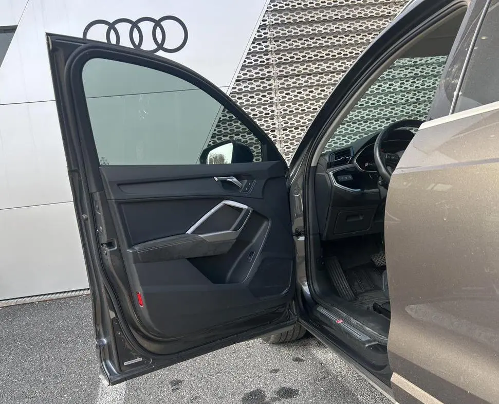 Audi Q3 2021 35 TFSI Dynamic Fashion