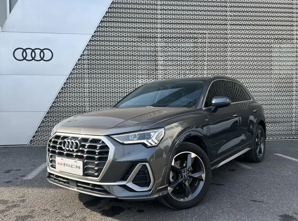 Audi Q3 2021 35 TFSI Dynamic Fashion
