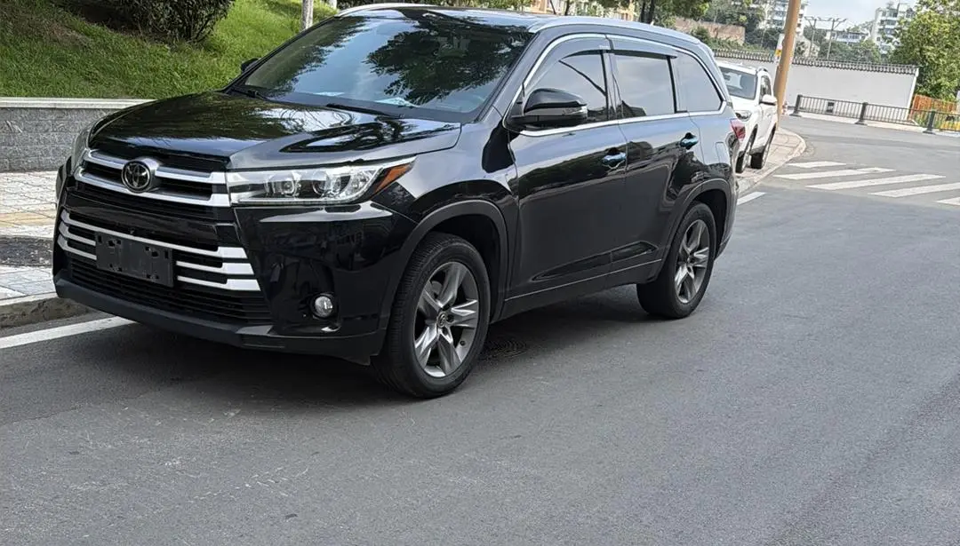 Toyota Highlander 2018 2.0T 4WD Luxury 7 seat China VI