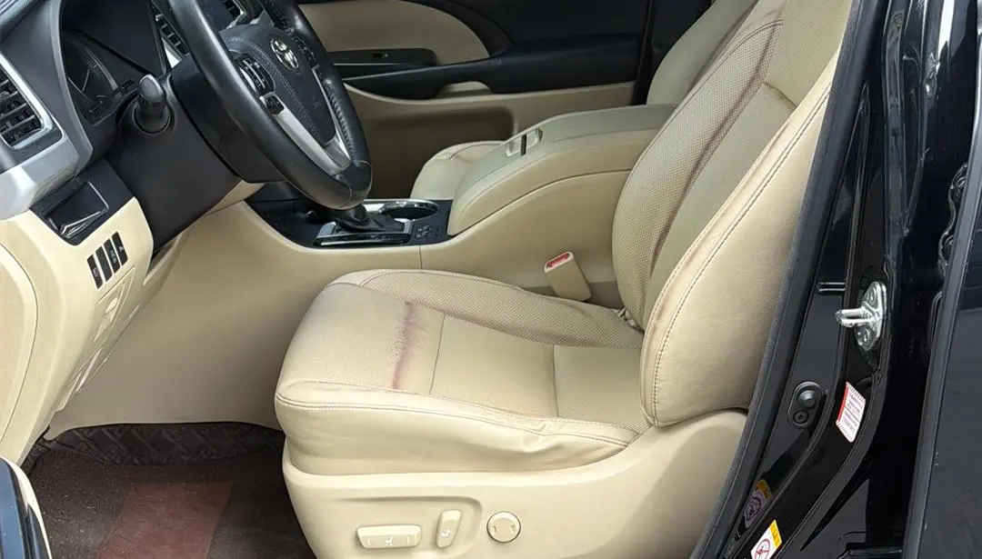 Toyota Highlander 2018 2.0T 4WD Luxury 7 seat China VI