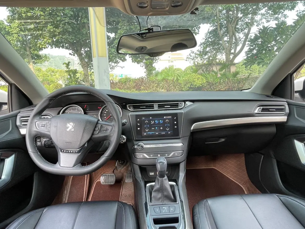 Peugeot 408 2018 350THP Auto Luxury