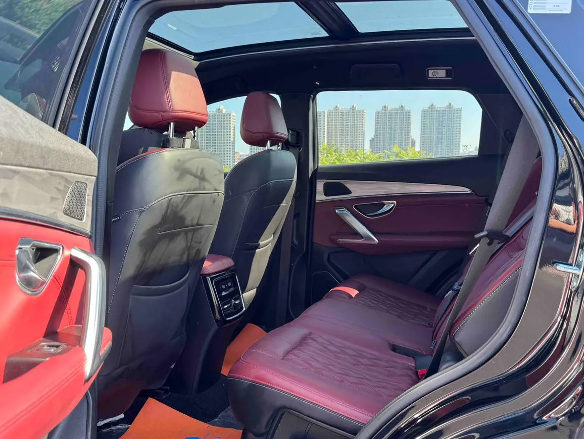 Jetour X70 PLUS 2023 1.5T DCTPLUS 5 seat