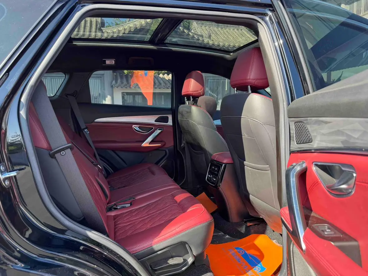 Jetour X70 PLUS 2023 1.5T DCTPLUS 5 seat