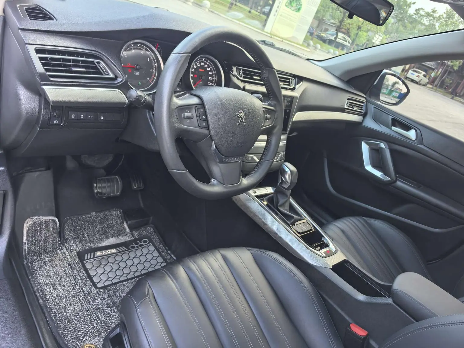 Peugeot 408 2020 360THP 10th Anniversary Quality Shine