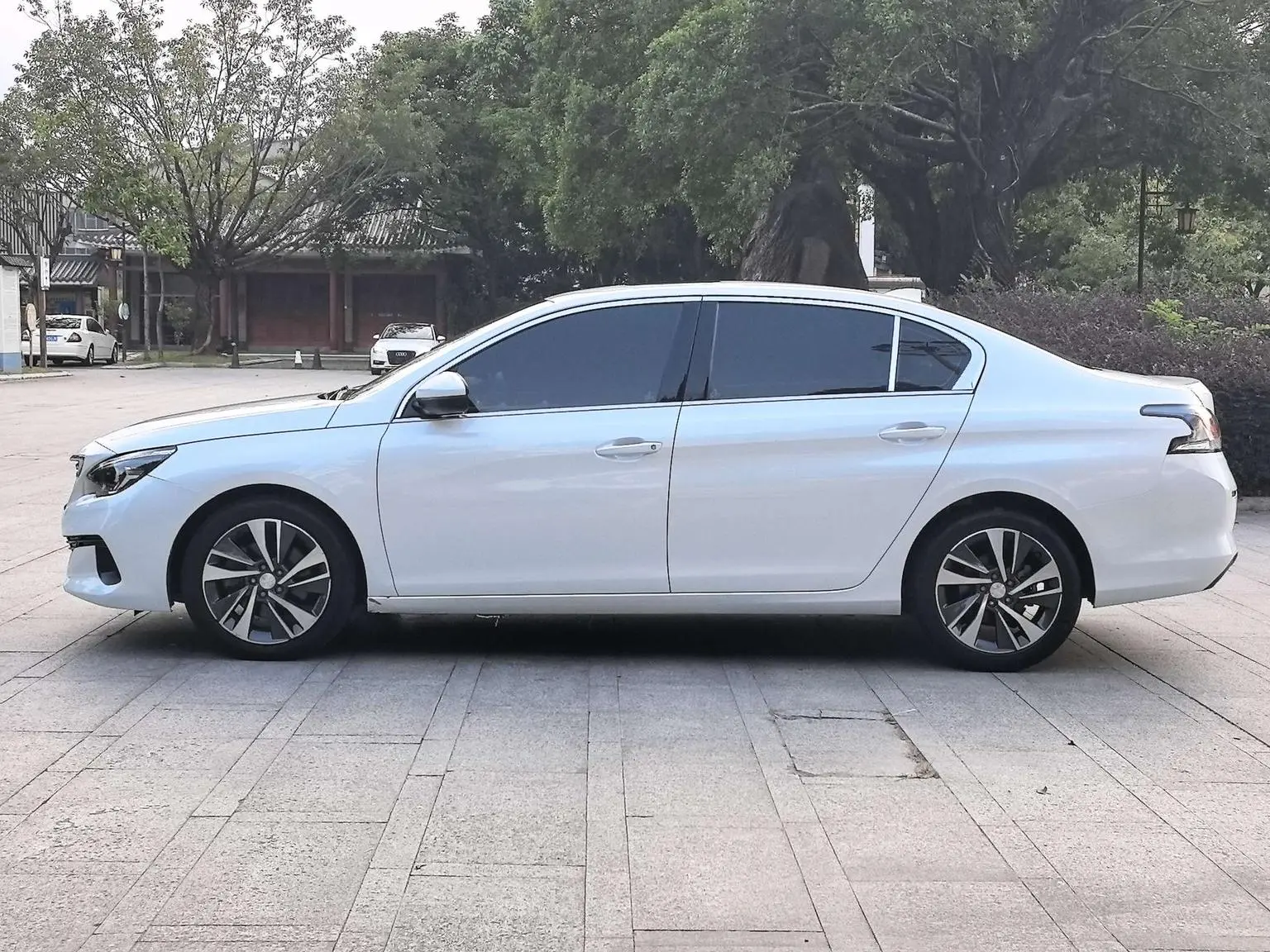 Peugeot 408 2020 360THP 10th Anniversary Quality Shine