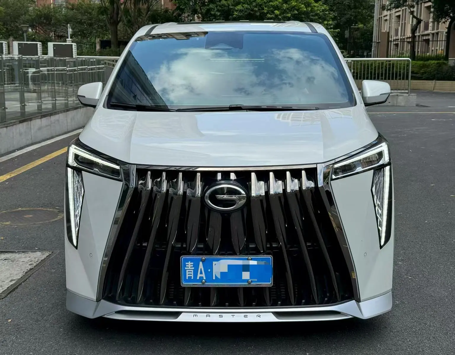 GAC Trumpchi Trumpchi M8 2023 Series 2.0TGDI Flagship