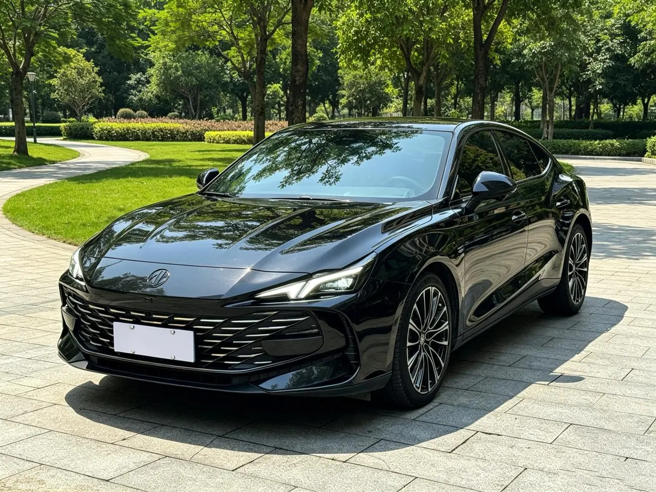 MG MG7 2023 1.5T DCT