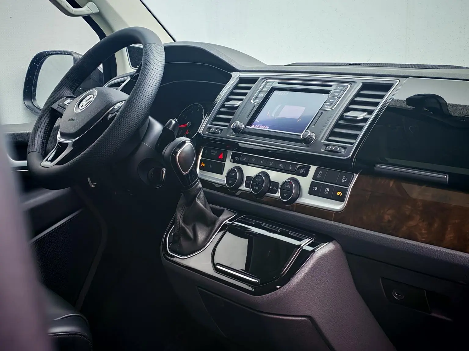 Volkswagen 2019 2.0TSI 4WD Premium Plus 7 seat