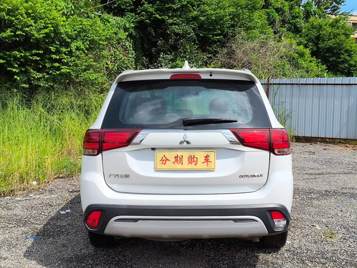 Mitsubishi Outlander 2019 2.0L 2WD Delight 5 seat China VI