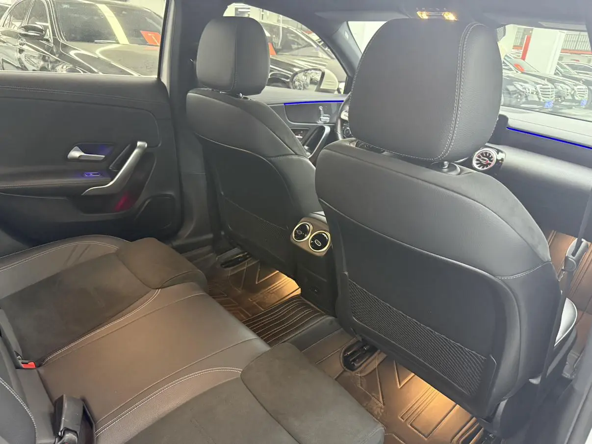 Mercedes-Benz A Class 2022 2nd Facelift A 200 L Sport Sedan Fashion