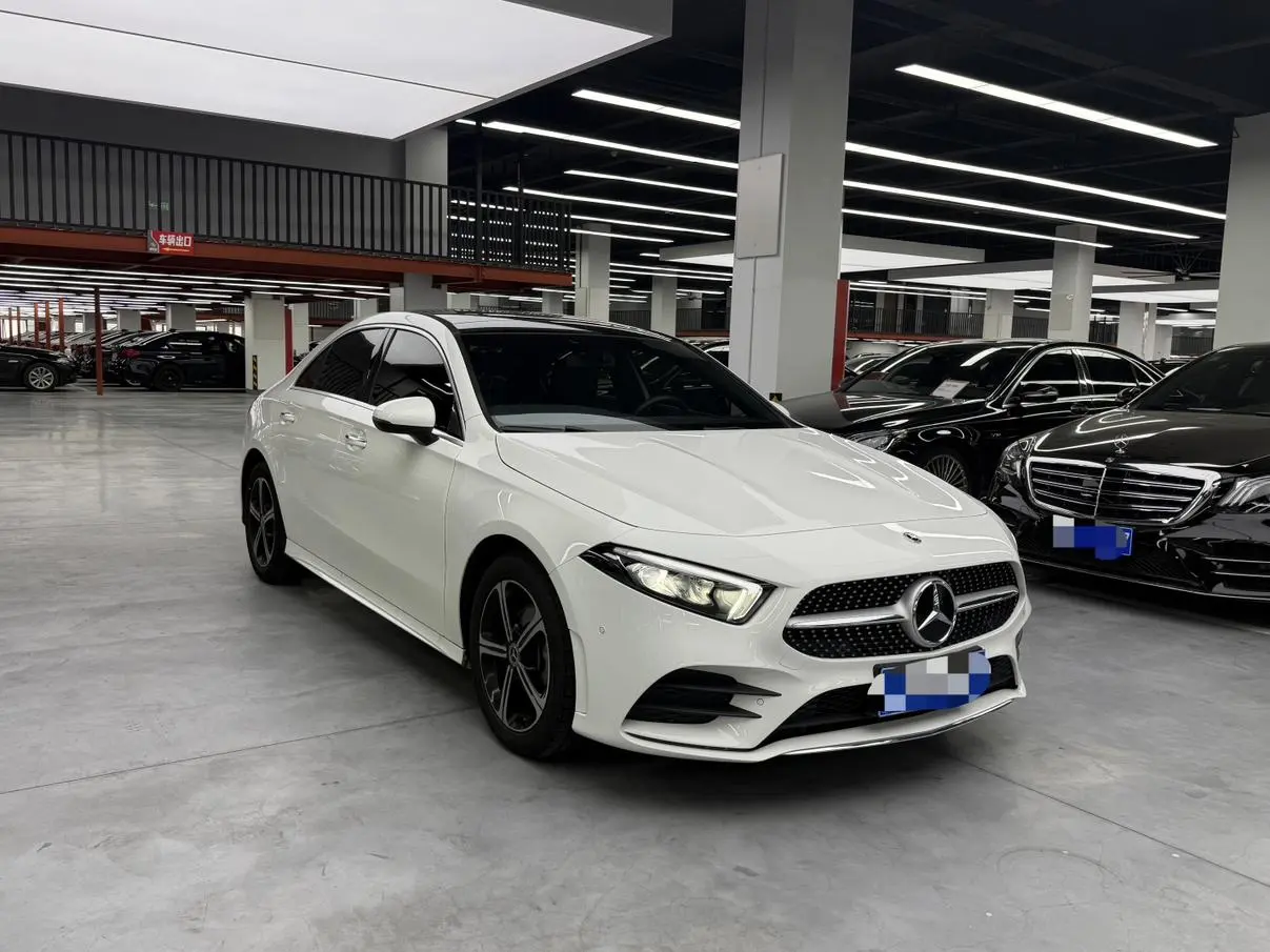 Mercedes-Benz A Class 2022 2nd Facelift A 200 L Sport Sedan Fashion