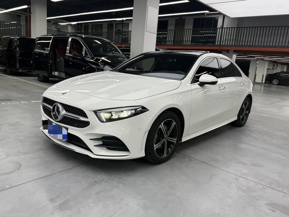 Mercedes-Benz A Class 2022 2nd Facelift A 200 L Sport Sedan Fashion