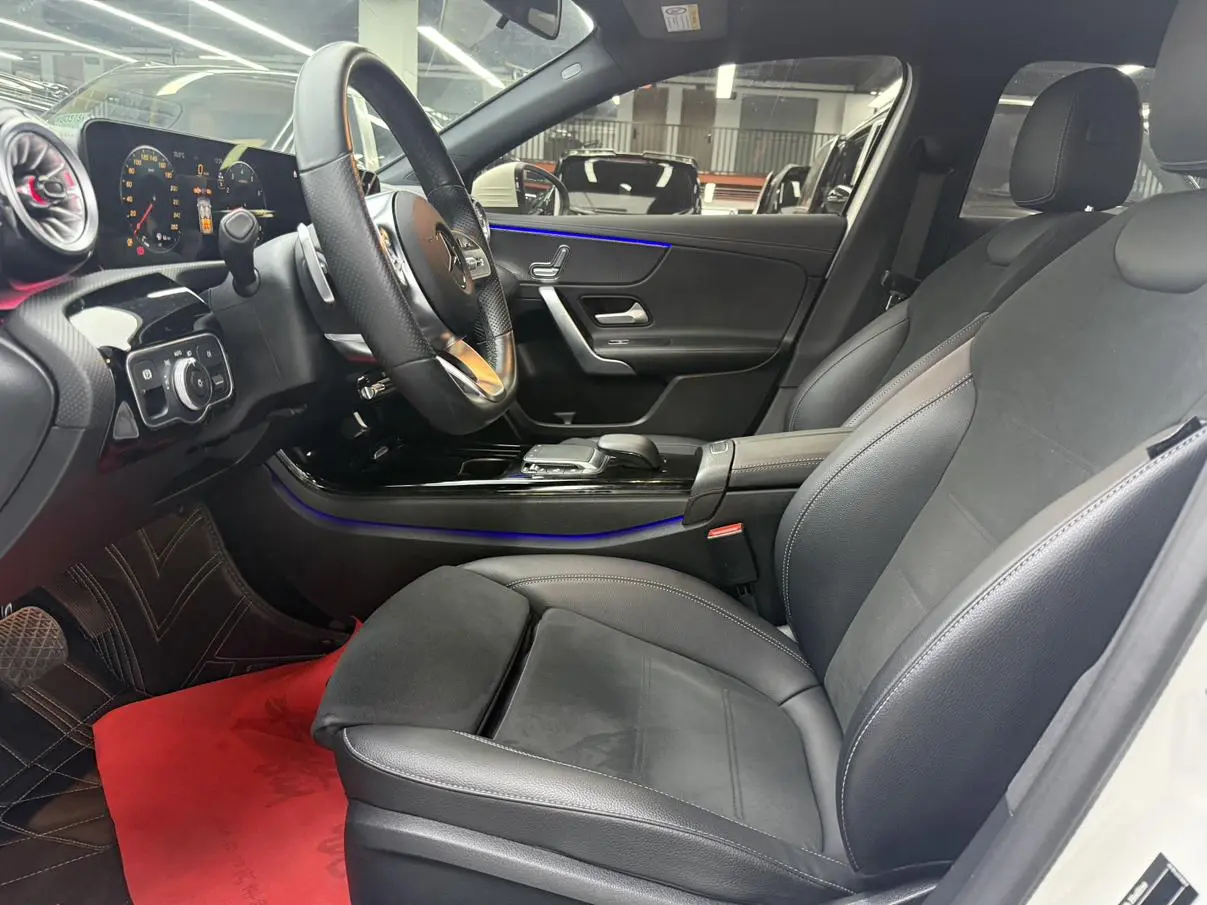 Mercedes-Benz A Class 2022 2nd Facelift A 200 L Sport Sedan Fashion