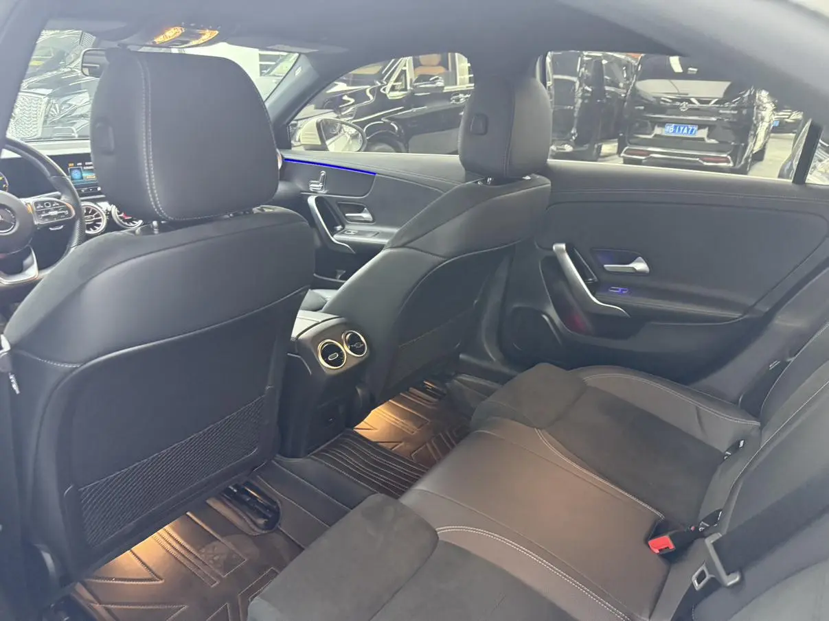 Mercedes-Benz A Class 2022 2nd Facelift A 200 L Sport Sedan Fashion