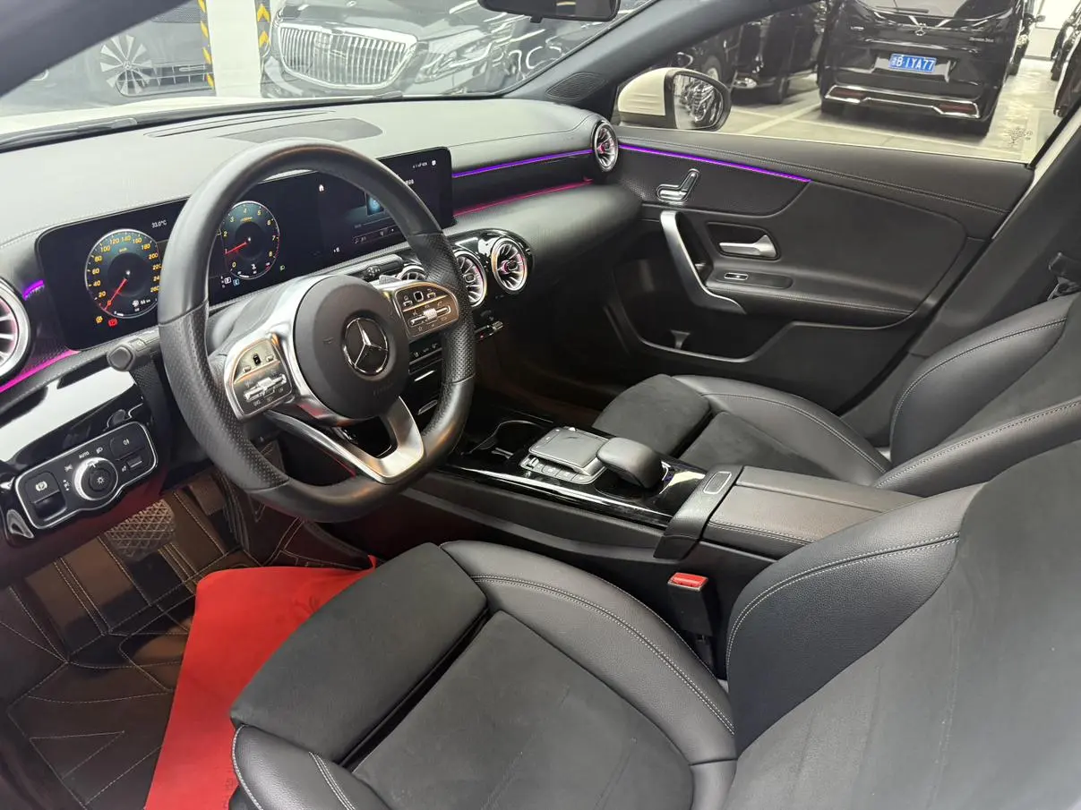 Mercedes-Benz A Class 2022 2nd Facelift A 200 L Sport Sedan Fashion