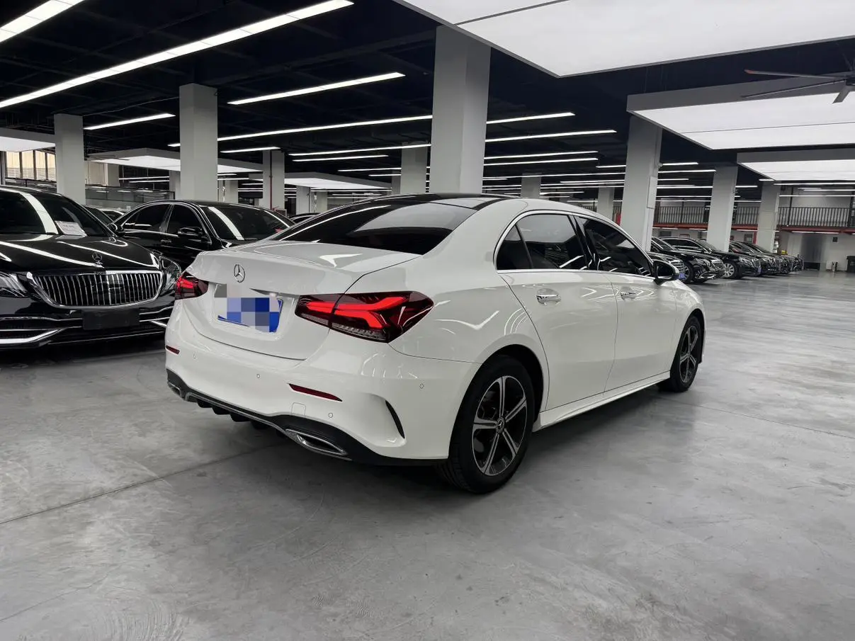 Mercedes-Benz A Class 2022 2nd Facelift A 200 L Sport Sedan Fashion