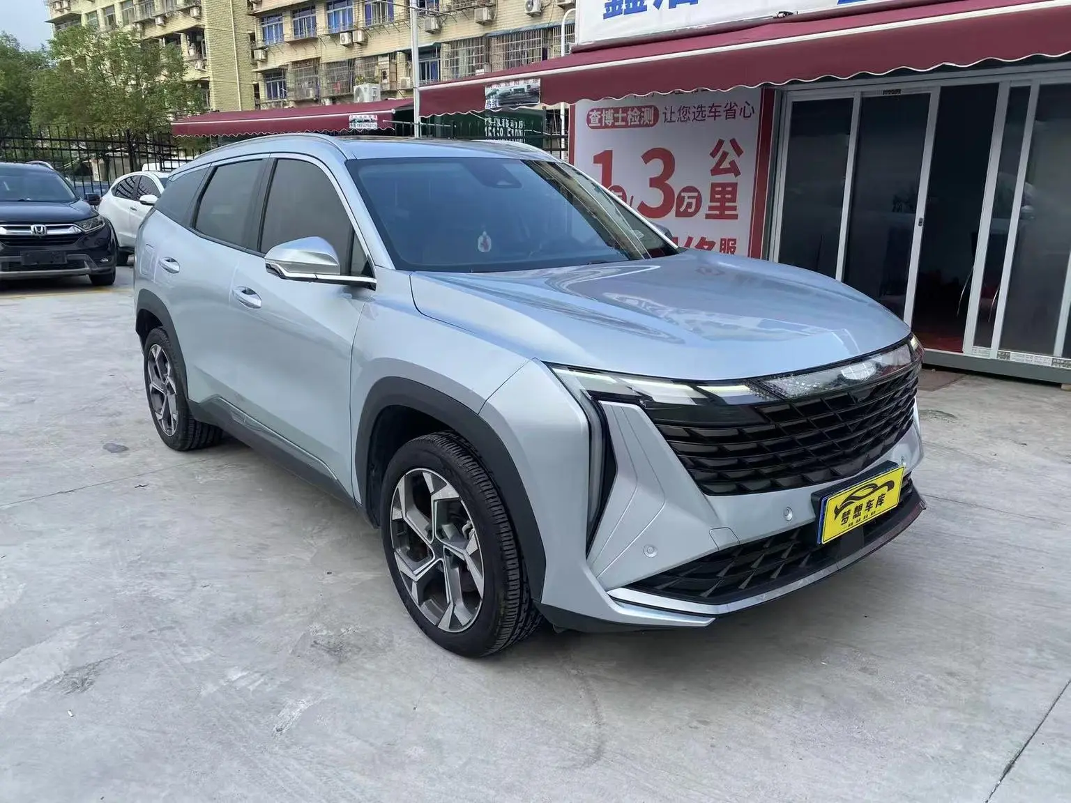 Geely Boyue L 2023 1.5TD DCT Premium