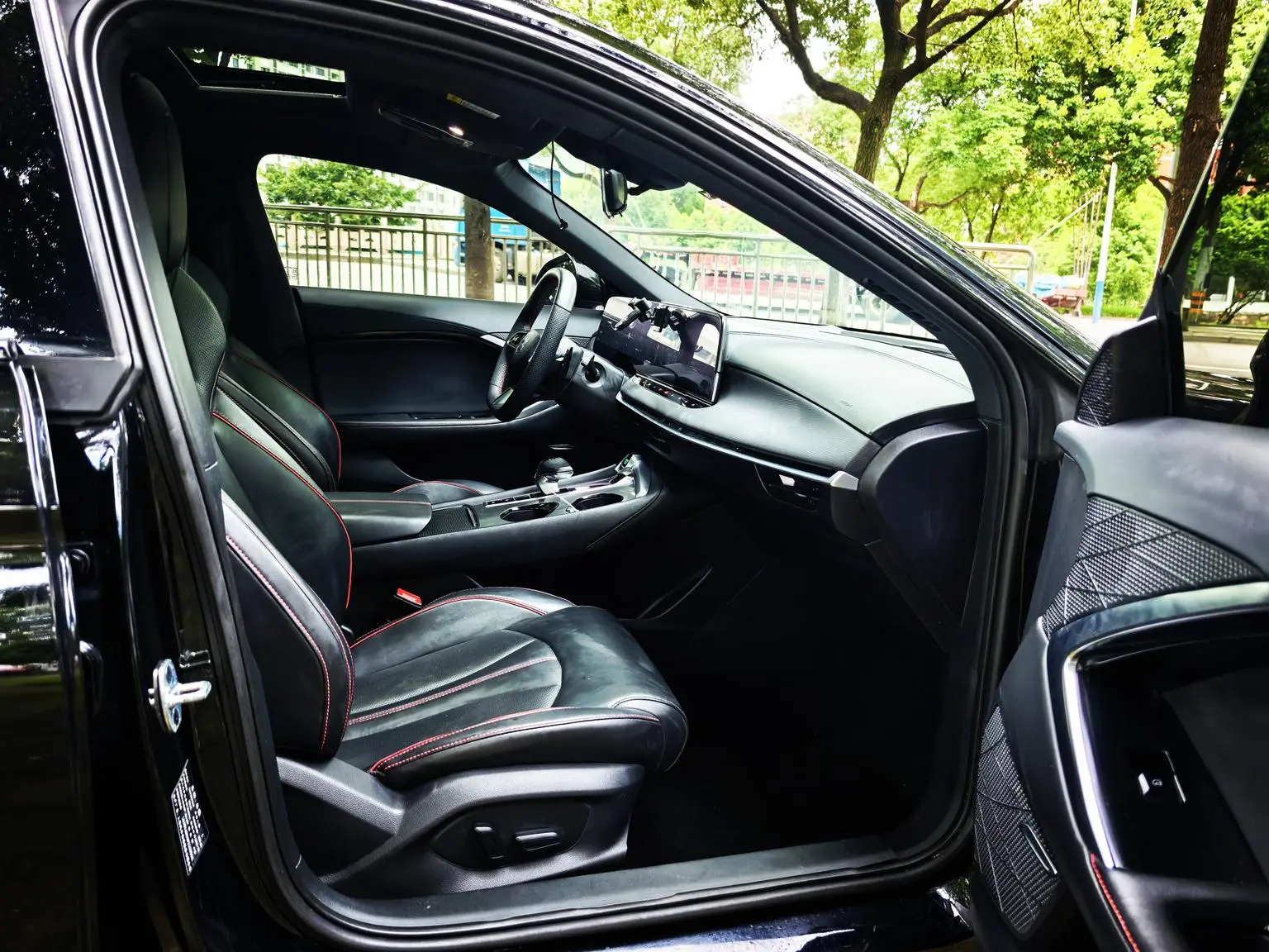 MG MG7 2023 2.0T Auto Premium Plus