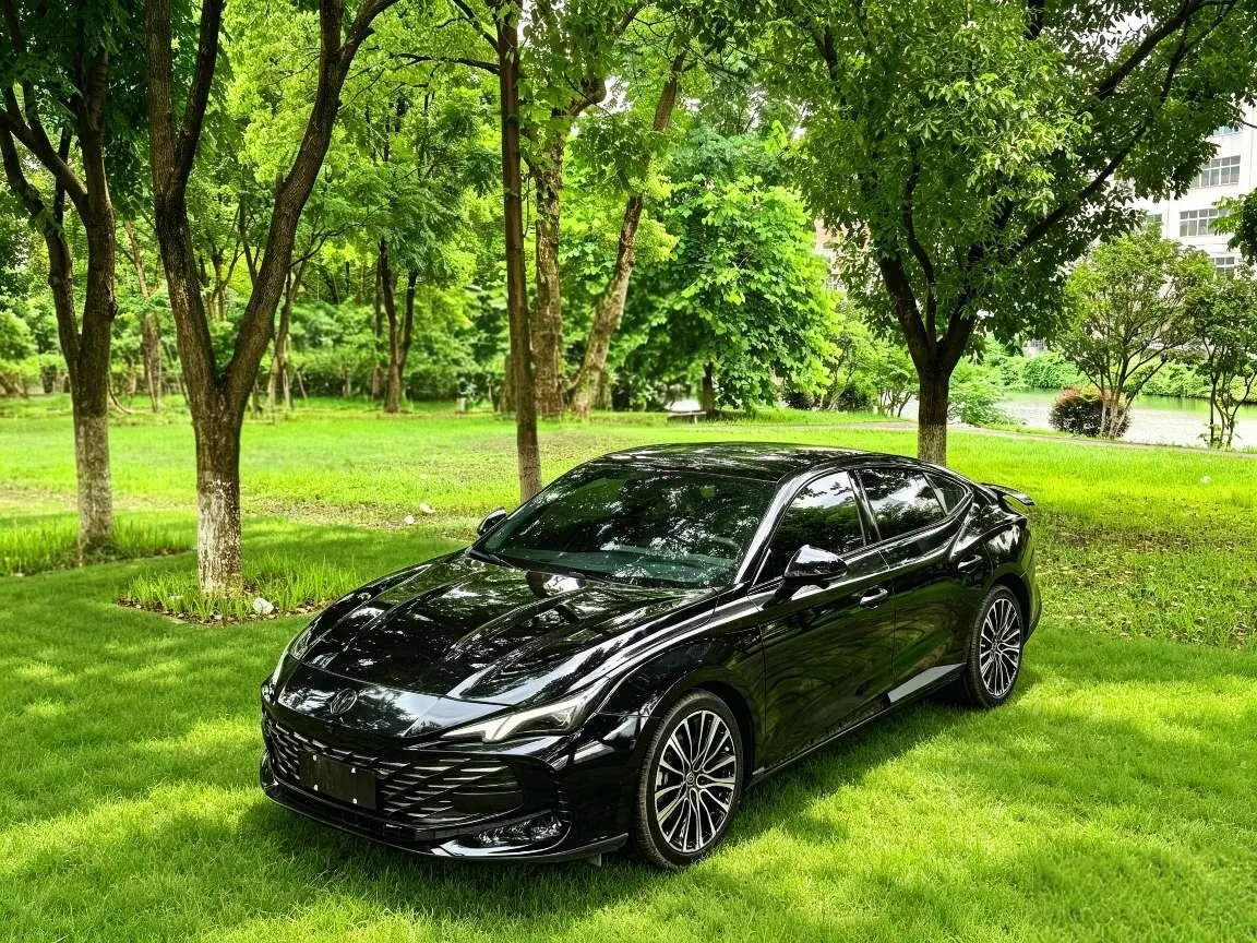 MG MG7 2023 2.0T Auto Premium Plus
