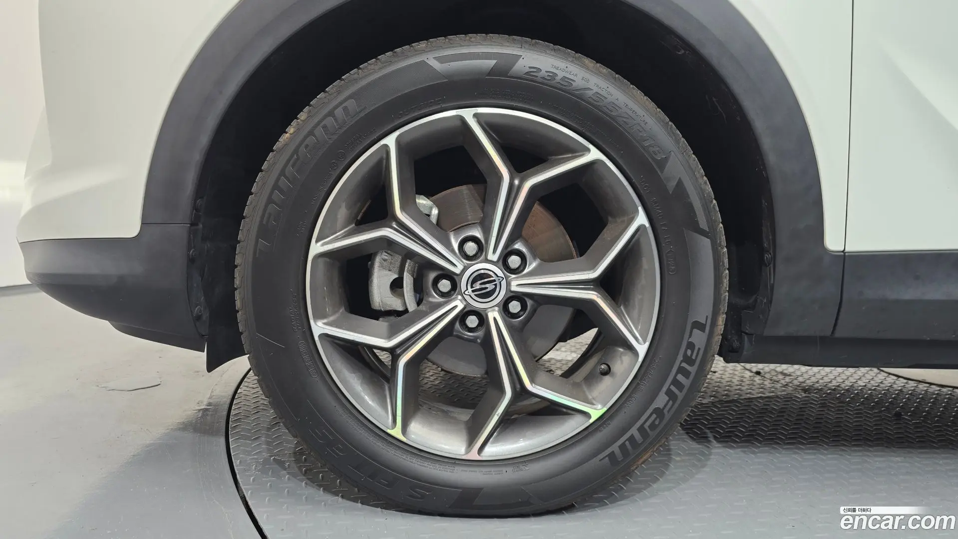 KG Mobility KORANDO Diesel 1.6 2WD Delight 2019