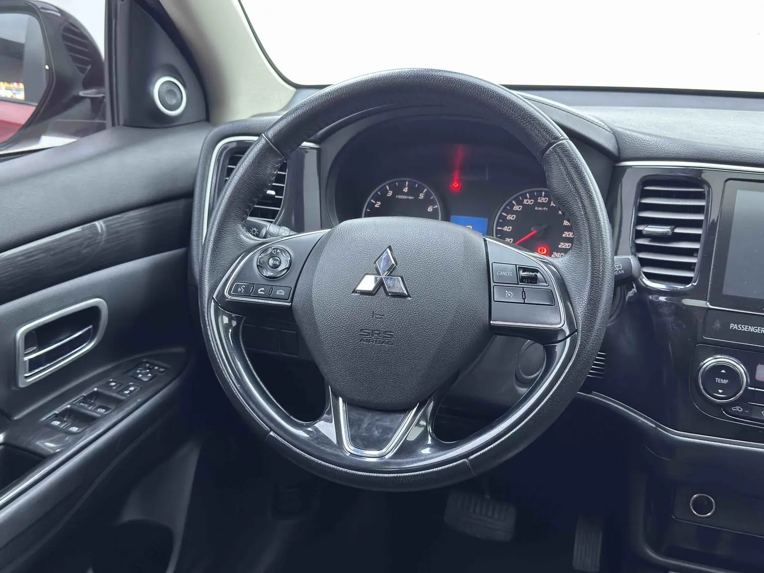Mitsubishi Outlander 2018 2.0L 2WD Glory 5 seat
