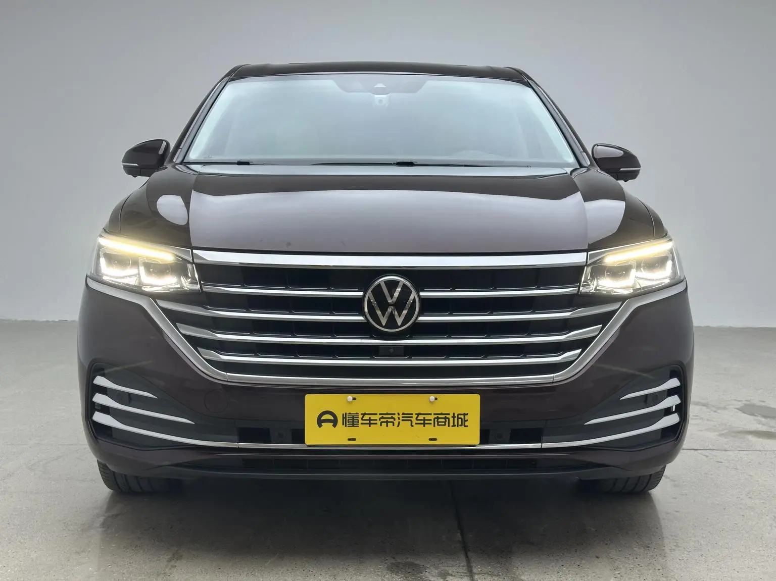 Volkswagen Viloran 2020 380TSI Flagship