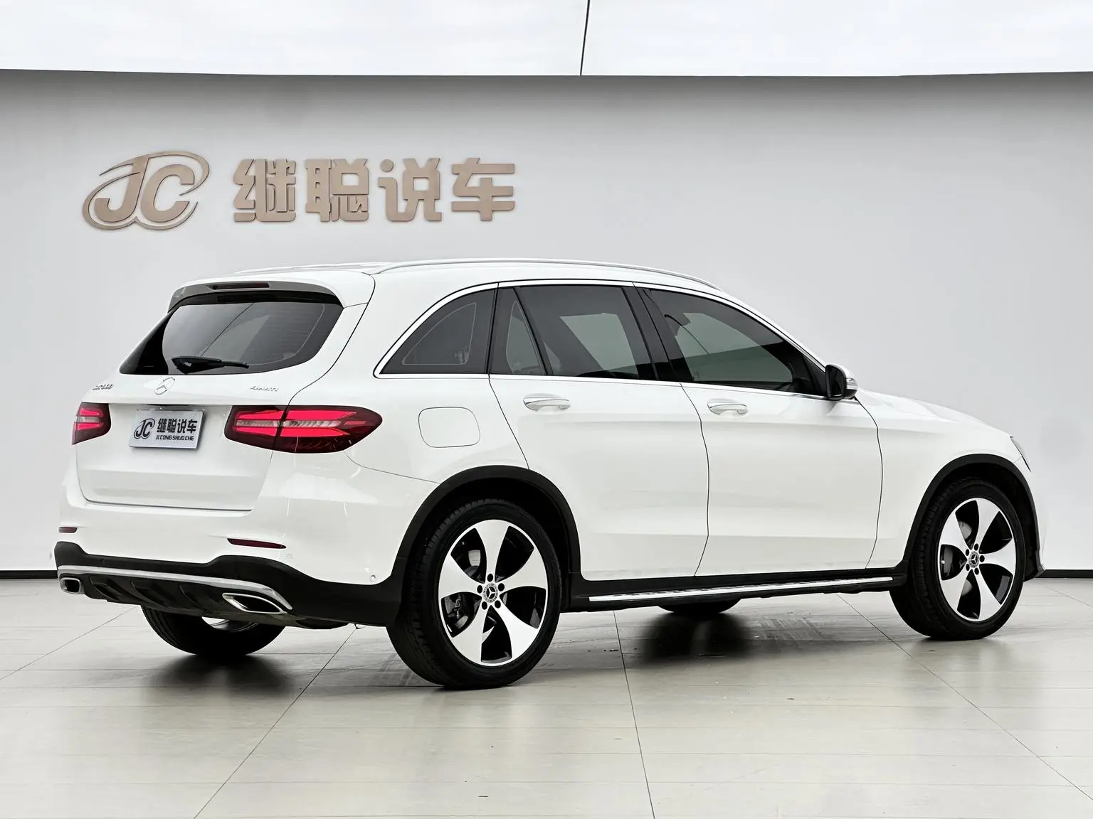Mercedes-Benz GLC 2018 Facelift GLC 300 4MATIC Dynamic