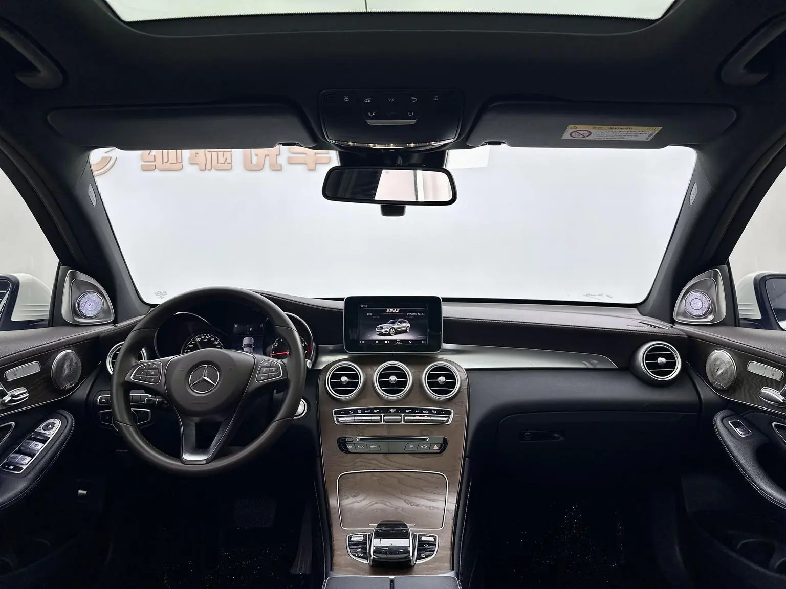 Mercedes-Benz GLC 2018 Facelift GLC 300 4MATIC Dynamic